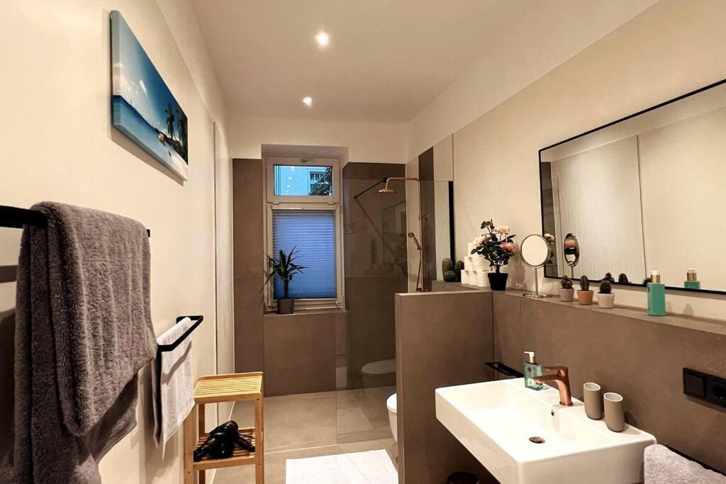 Soul-Apartment Terrasse Privat-Parkplatz Boxspringbett 55Zoll Tv Wlan Leipzig Exterior foto