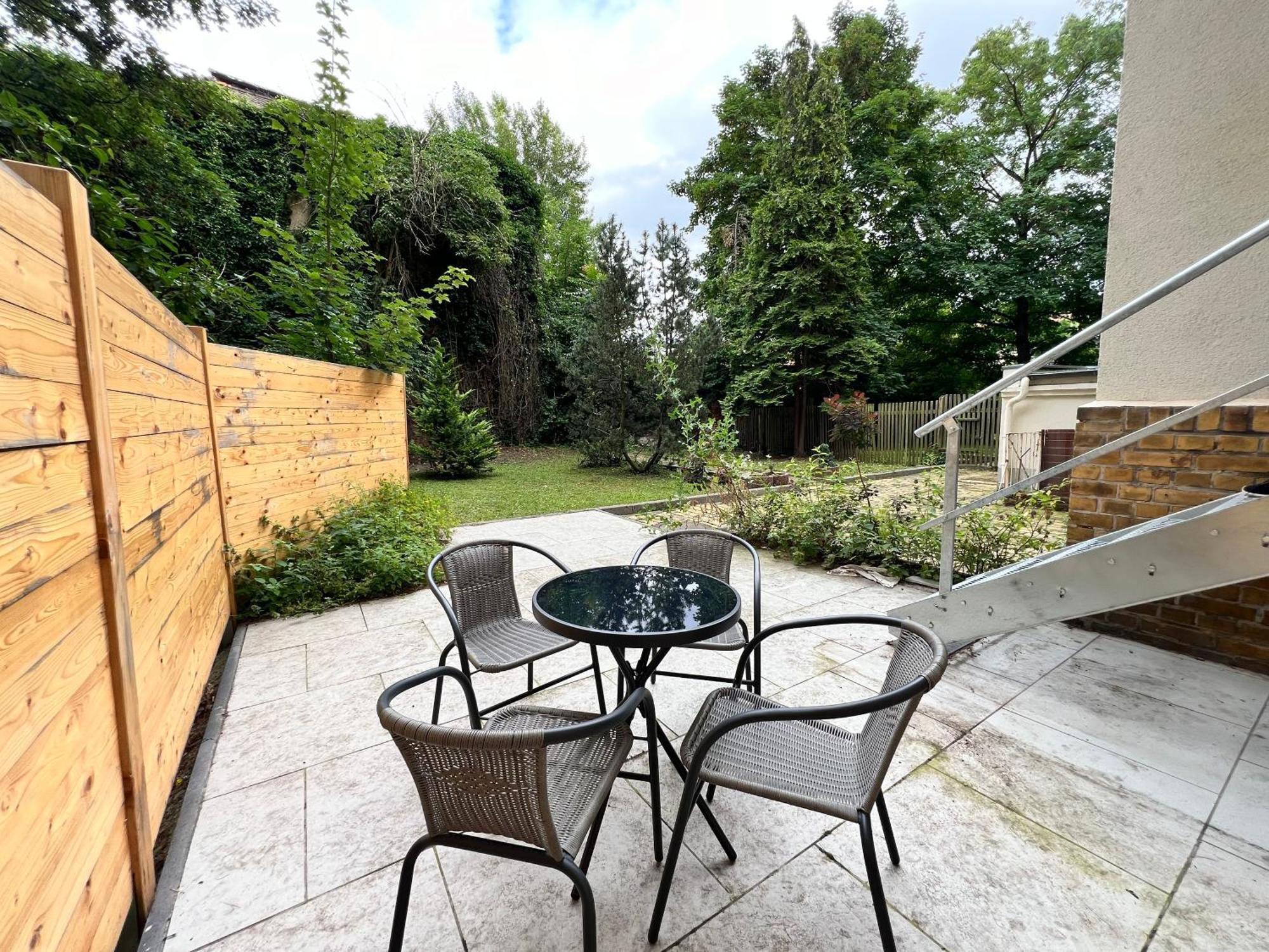 Soul-Apartment Terrasse Privat-Parkplatz Boxspringbett 55Zoll Tv Wlan Leipzig Exterior foto
